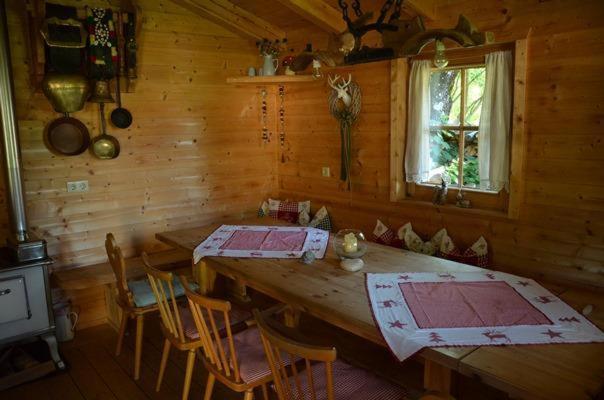 Haus Lindeneck - Erika Schwentner Appartement Kössen Buitenkant foto